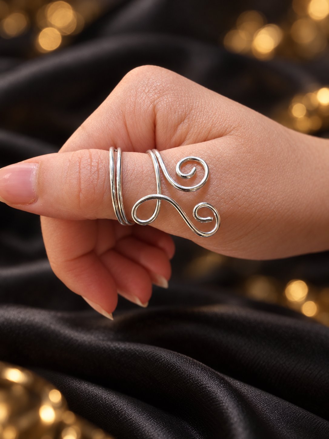 Soulwind ring, from the front.